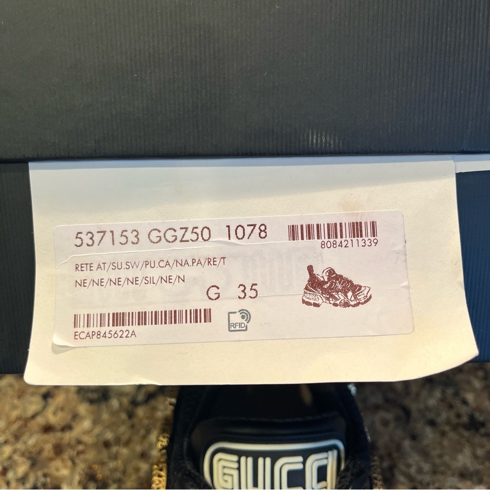 GUCCI Women's Flashtrek Crystals Black Emerald Sneakers - Picture 13 of 13